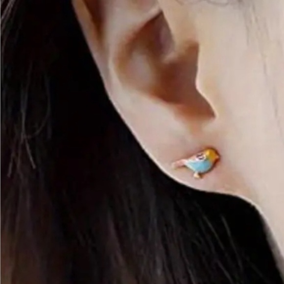🎄3 for $23🎄 Gold Plated Bird Enamel Stud Earrings - Picture 2 of 2